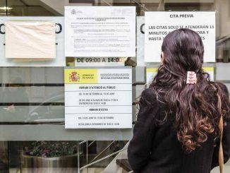 Национальная полиция Испании провела аресты по стране в рамках дела "cita previa"