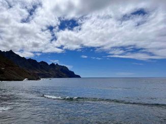 На севере Тенерифе, на playa de Benijo, погиб мужчина из России