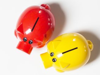 Испанцы не торопятся открывать бумажники - не доверяют общей сложившейся ситуации