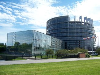 Парламент Евросоюза озаботился поддержкой Канар с иммиграцией