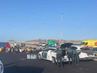 Канарские острова могут стать "тюрьмой для иммигрантов". Или всё же нет?