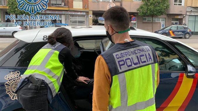 Очередная преступная группа наркоторговцев задержана на восточных Канарских островах Очередная преступная группа наркоторговцев задержана на восточных Канарских островах