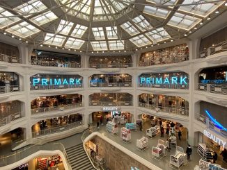 Primark нервничает из-за рисков в политике и сокращения потребления в Испании