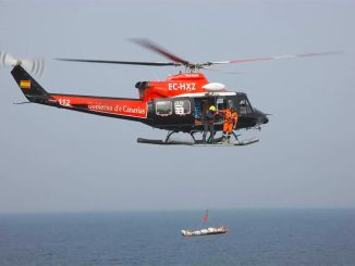 Не играйте с океаном! На севере Тенерифе из воды вытащили четверых, но спасли троих