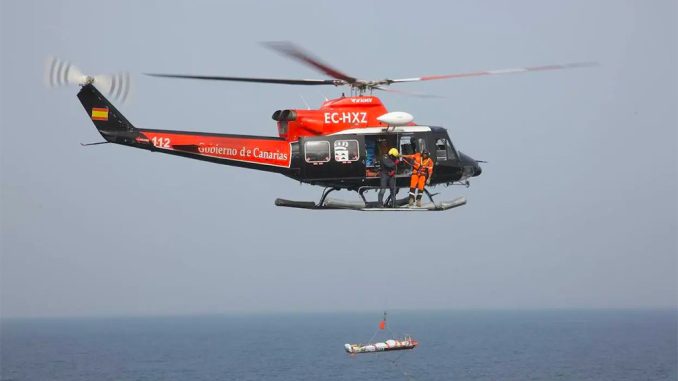 Не играйте с океаном! На севере Тенерифе из воды вытащили четверых, но спасли троих