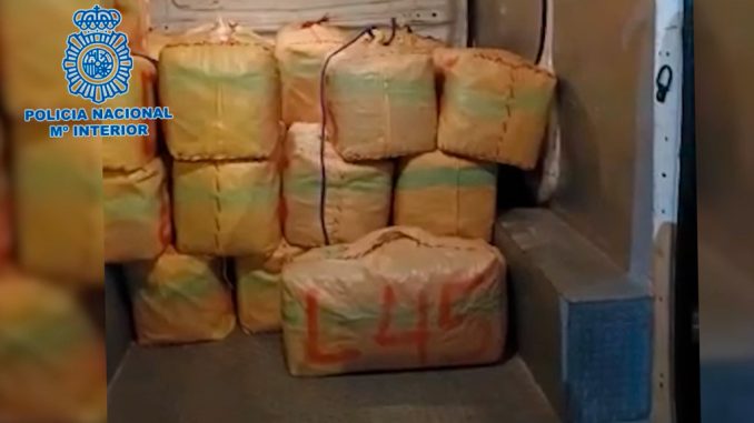 Тенерифе: на острове отобрали тонну кокаина, а теперь ещё и тонну гашиша