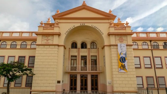 "Бомбомода" добралась до Тенерифе: школы получают угрозы о бомбах "Бомбомода" добралась до Тенерифе: школы получают угрозы о бомбах