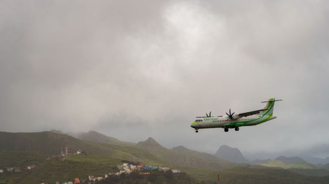 Внимание: есть проблемы в аэропортах Канар, проверяйте статус своих рейсов Внимание: есть проблемы в аэропортах Канар, проверяйте статус своих рейсов