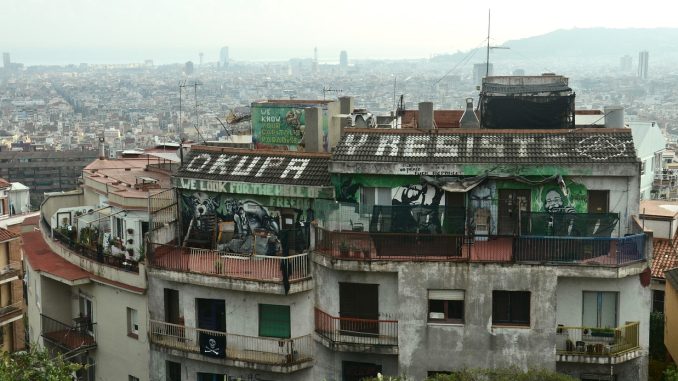 Закон "antiokupas": выселение через 24 часа и тюремное заключение до трёх лет