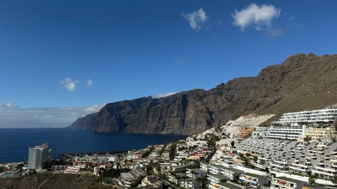 Дожили: арендная плата на Канарах превысила исторический максимум