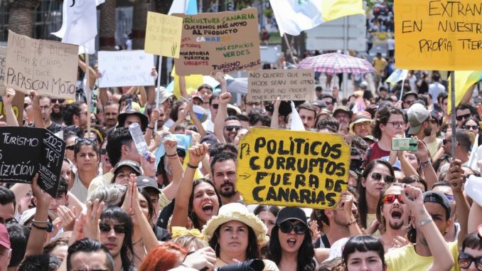 Туризм продолжает тянуть экономику Испании, но не всё так просто Туризм продолжает тянуть экономику Испании, но не всё так просто