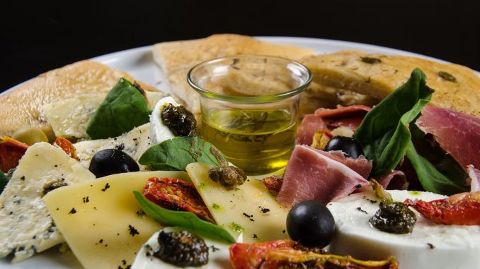 Обманы с оливковым маслом в Испании: супермаркеты увеличили цены Обманы с оливковым маслом в Испании: супермаркеты увеличили цены