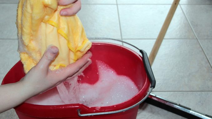 Упала занятость в сфере туризма на Канарах во втором квартале года