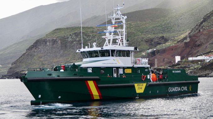 El Hierro переполнен мигрантами, только сегодня почти 500 человек El Hierro переполнен мигрантами, только сегодня почти 500 человек