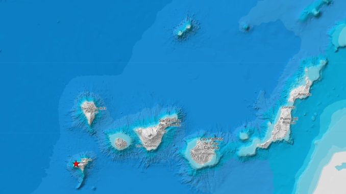 Канарские острова снова неплохо встряхнуло, с магнитудой в 3,8 mbLg Канарские острова снова неплохо встряхнуло, с магнитудой в 3,8 mbLg