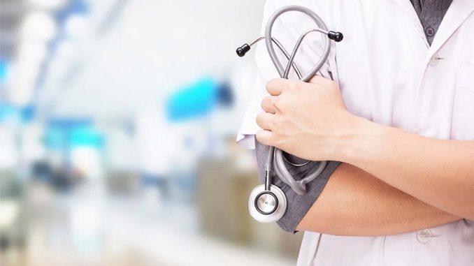 Врачи на Канарских островах грозят властям забастовкой Врачи на Канарских островах грозят властям забастовкой