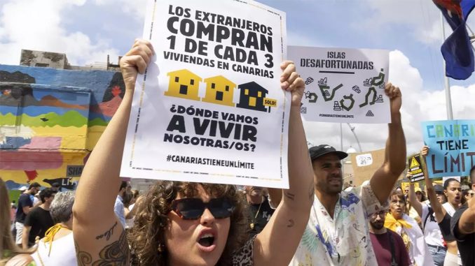 На Канарах ничего не изменилось, значит, будут усиливаться протесты На Канарах ничего не изменилось, значит, будут усиливаться протесты