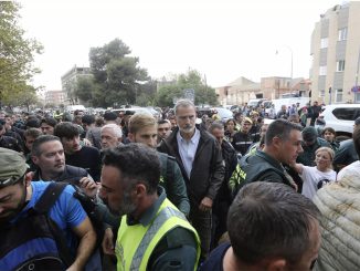 Провальный визит в Валенсию: королевскую чету и президента встретили грязью