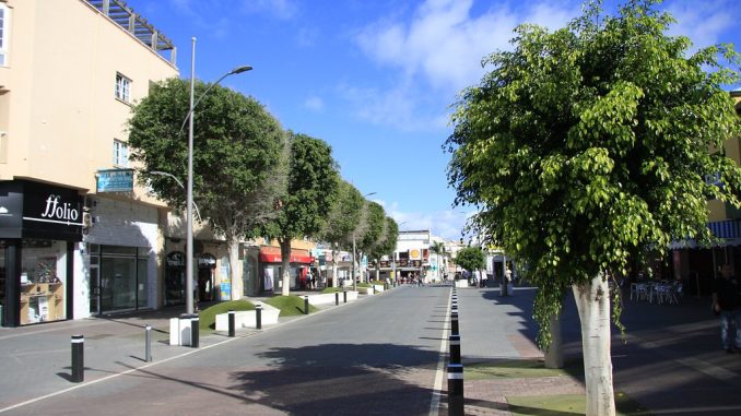 Молодого датчанина зарезали на Канарских островах Молодого датчанина зарезали на Канарских островах