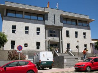 Двое арестованных за убийство туриста на Канарских островах помещены в КПЗ