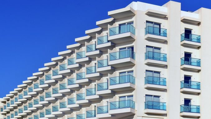 Жилищный кризис - серьёзная проблема испанского общества - углубляется