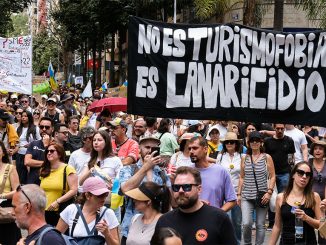 Готовятся новые протесты против массового туризма на Канарских островах