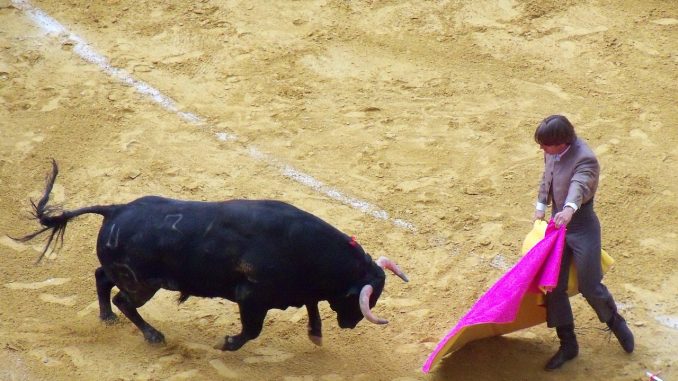 Продавать жильё в Испании, пока не поздно? Иностранцам покупка станет неподъёмной Продавать жильё в Испании, пока не поздно? Иностранцам покупка станет неподъёмной