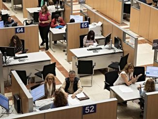 Количество государственных служащих в Испании растёт как на дрожжах