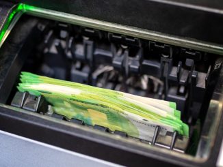 Внимание с банкоматами Испании: в них производятся большие изменения