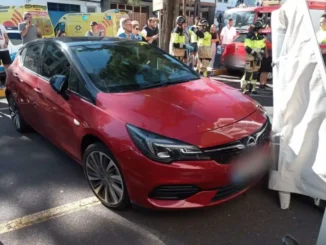 Автомобиль врезался в террасу бара на севере острова Тенерифе