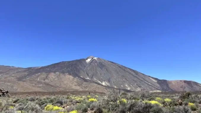 Вулкан на Тенерифе, год 2025. Эксперты пока в сомнениях - когда рванёт?