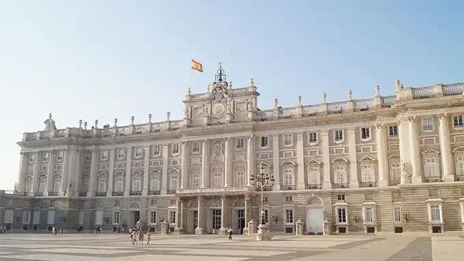 Испания: попытка правительства угодить арендодателям?