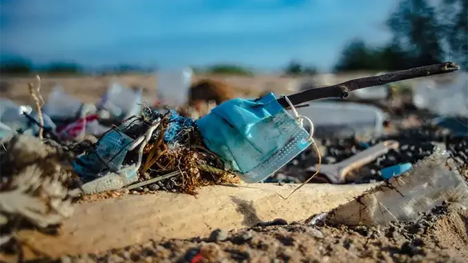 Пляжи Tenerife после шторма: отходы, бактерии и жалобы на болезни